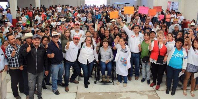 victor-armas-comunidades-333