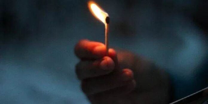 cerillo-fuego-8f7