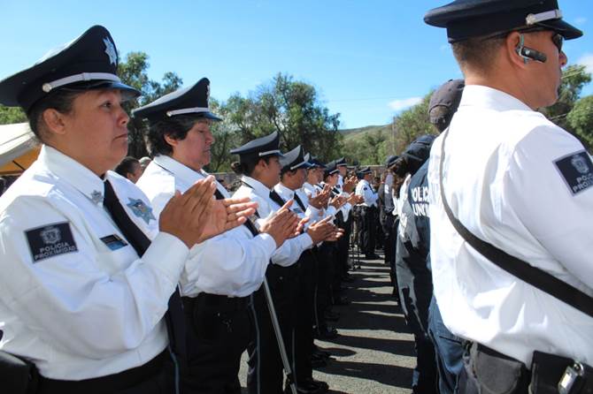 homenaje policia