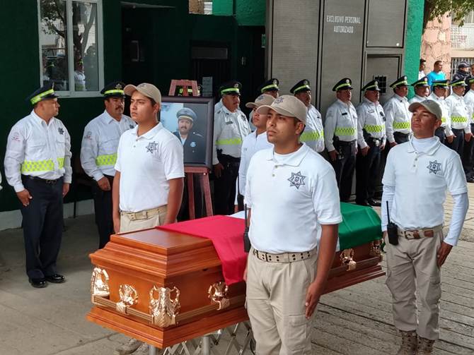 homenaje perito 1