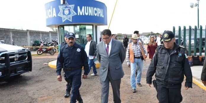 saul-monreal-policia-1b7