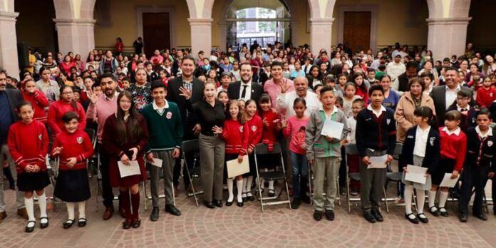 becas-capital-951