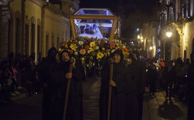 procesion silencio 2 2