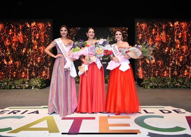 reina feanaza 2019 3