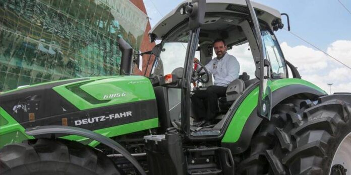 tello-tractor-218