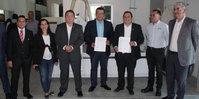 grupo-modelo_3-55d