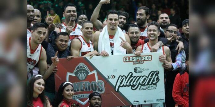 mineros-896