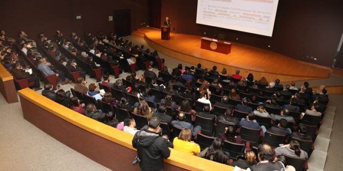 conferencia-tribunal-7f9