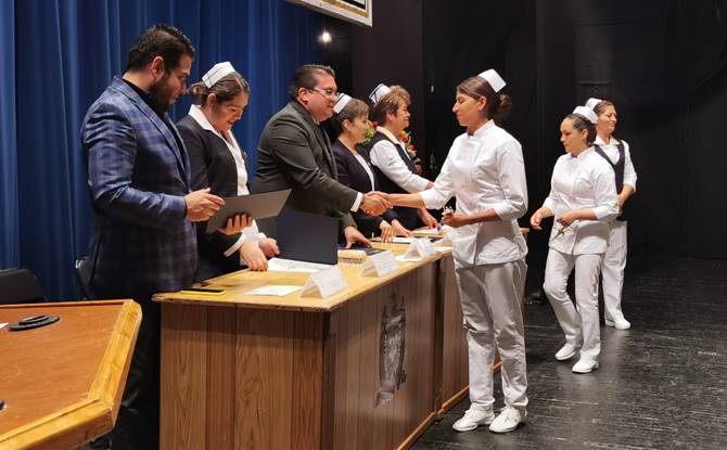 graduacion enfermeria 2
