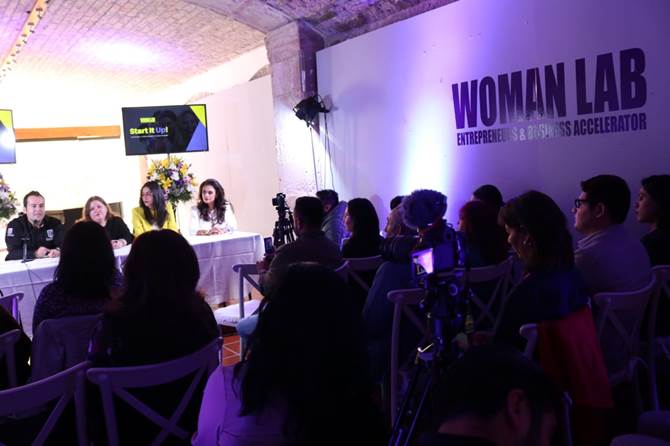 woman lab 1
