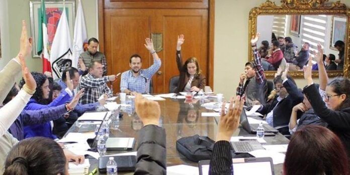 mejia-impuestos-de4