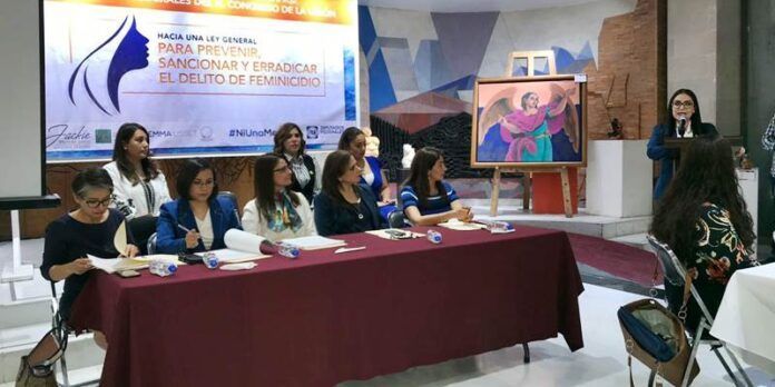 foro-feminicidio-1-c04