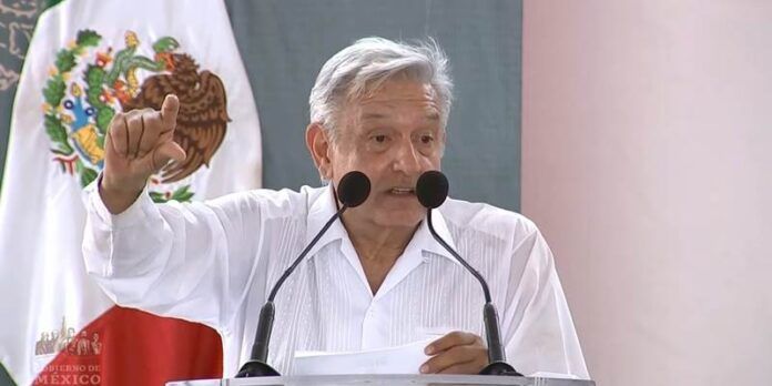 lopez-obrador-93b