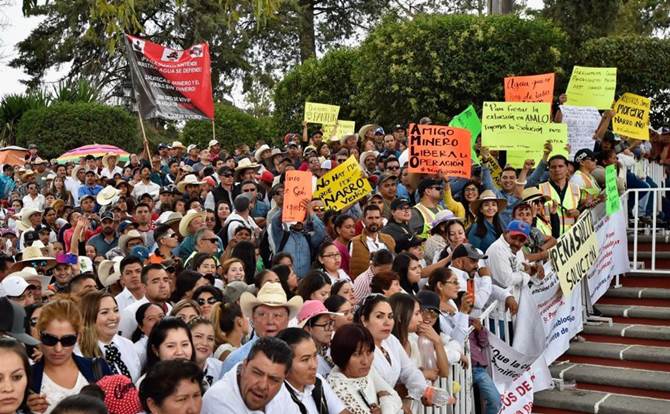 amlo pinos 9