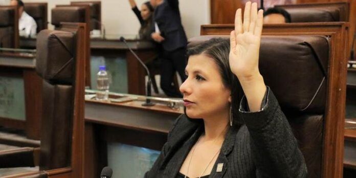 gabriela-pinedo-6e7