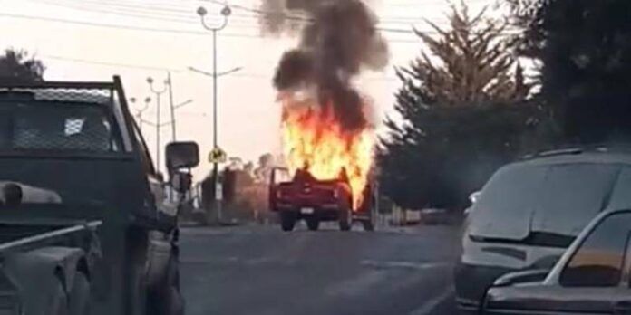 camioneta-incendiada-e38