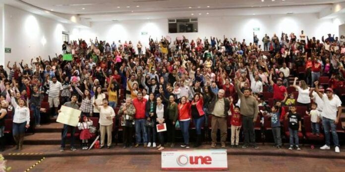 une-ea2
