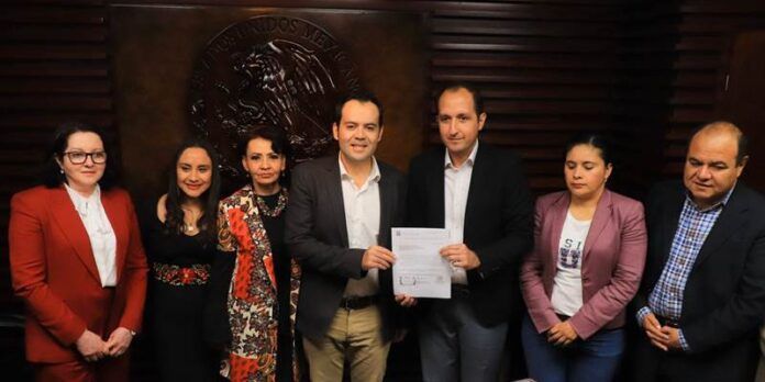 ulises-mejia-congreso-0a8