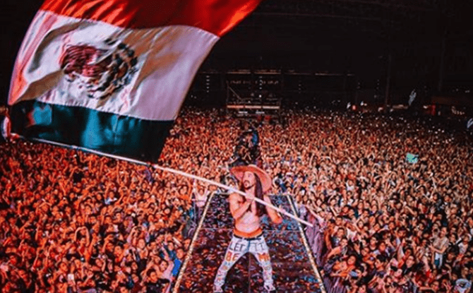 steve aoki fenaza 1