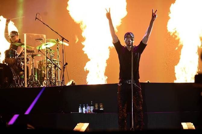 enrique iglesias 6