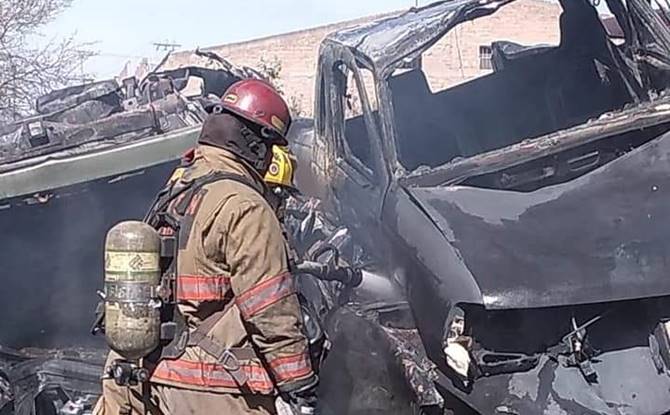 vehiculos quemados 1