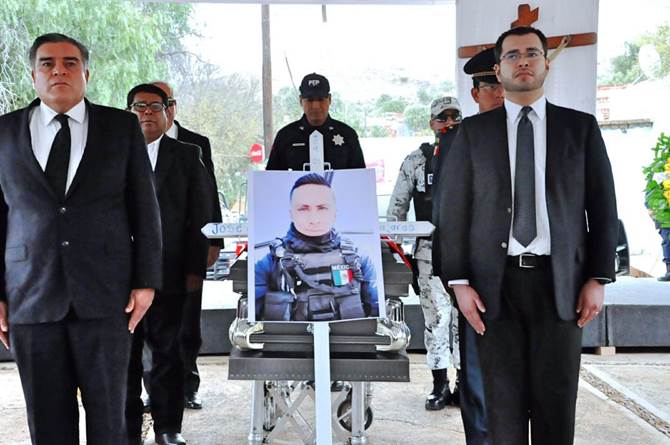 homenaje policia