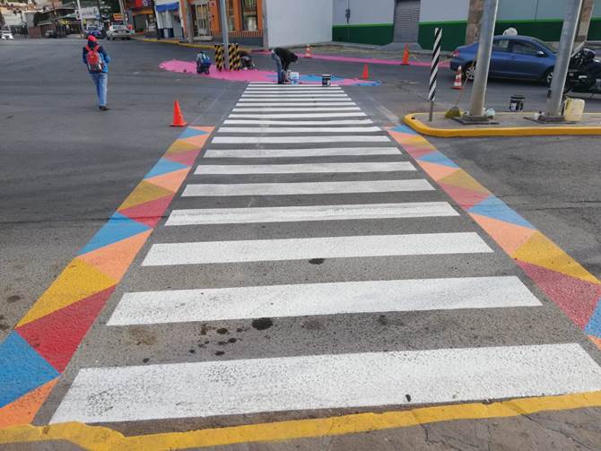 cruce peatonal