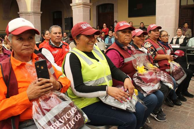 mujer capital
