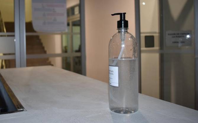 gel antibacterial 1