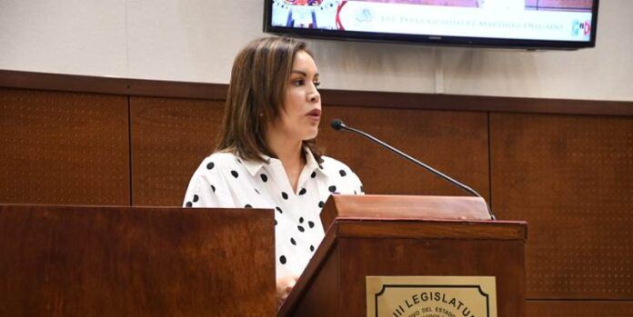 perla-martinez-6fe