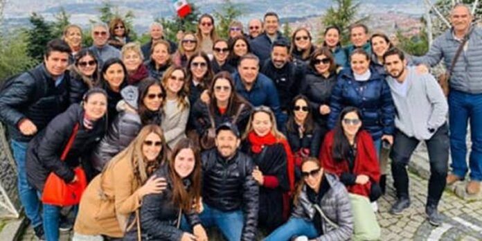 turistas-e2e