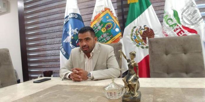 lopez-bazan-77e