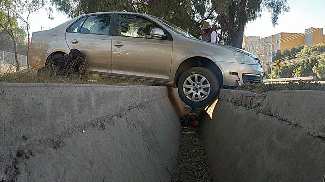 accidente camellon