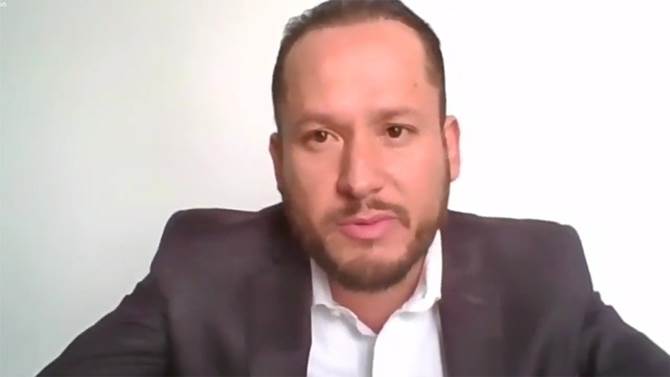 nestor santacruz