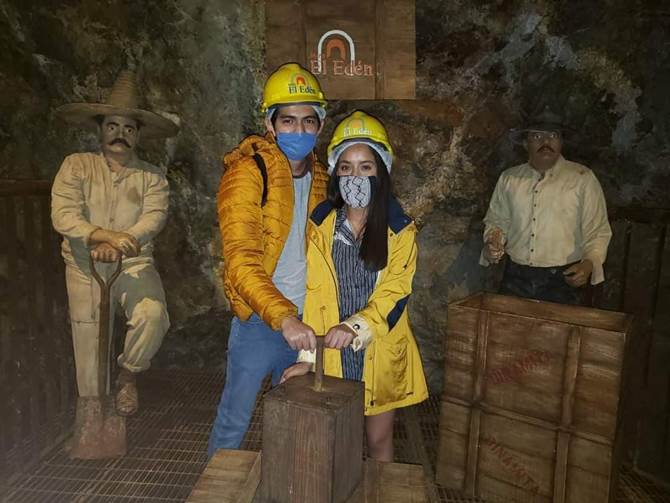 turistas 4