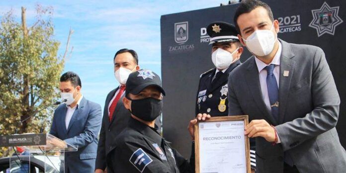 reconocimiento-policias-1-d37