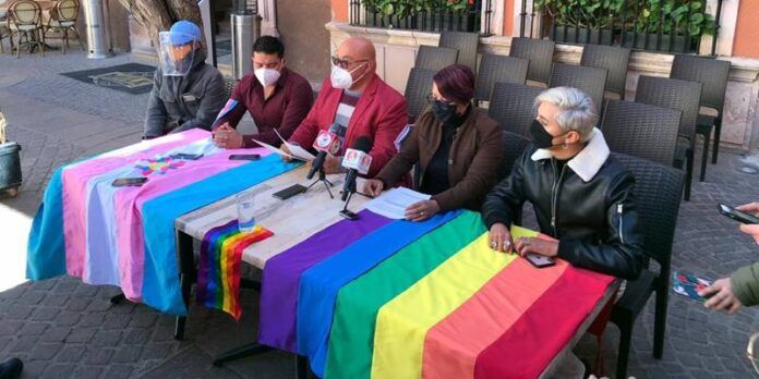 lgbt-574