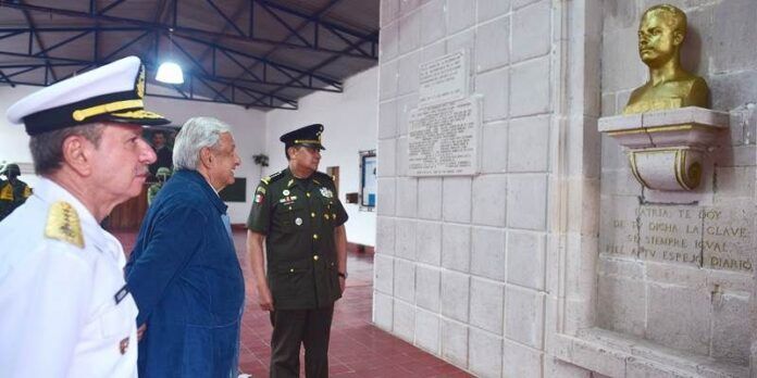 amlo-velarde5-b0d