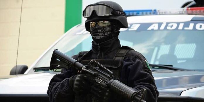 policia-377