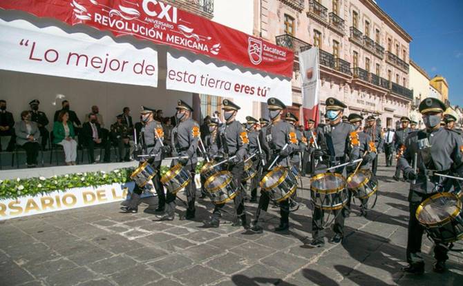desfile 12