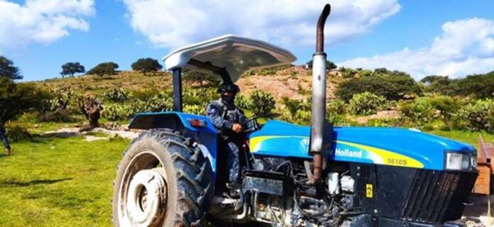 tractor-1-c12