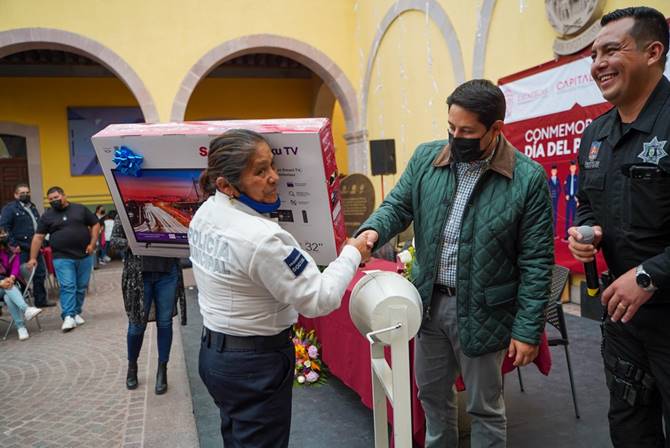 policias 3