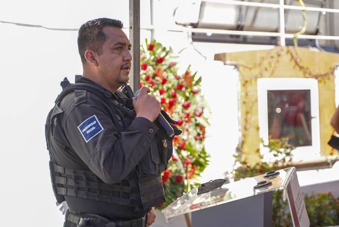 homenaje policia 7