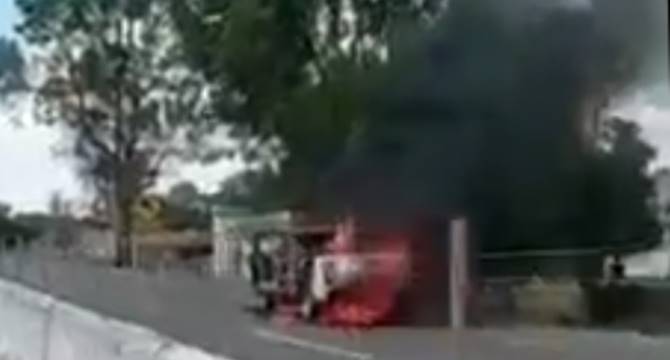 incendio vehiculos jerez