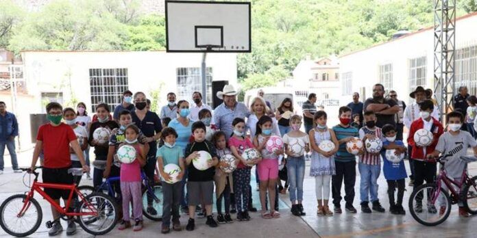 becas-4-d78
