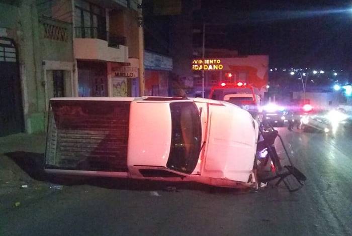 accidente camionetas bulevar3