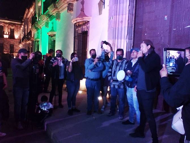 periodistas 7