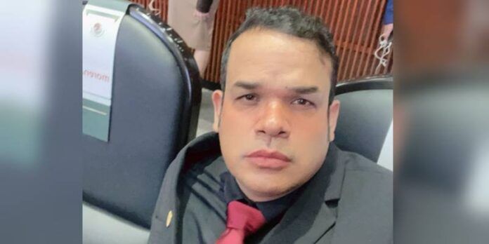 marco-flores-1-736