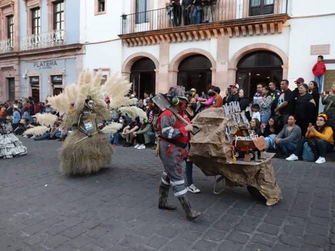 desfile muertos 8