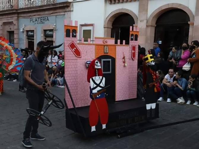 desfile muertos 9